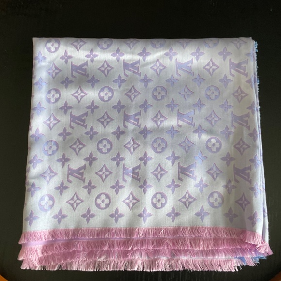 NEW Louis Vuitton Scraf - Picture 6 of 9